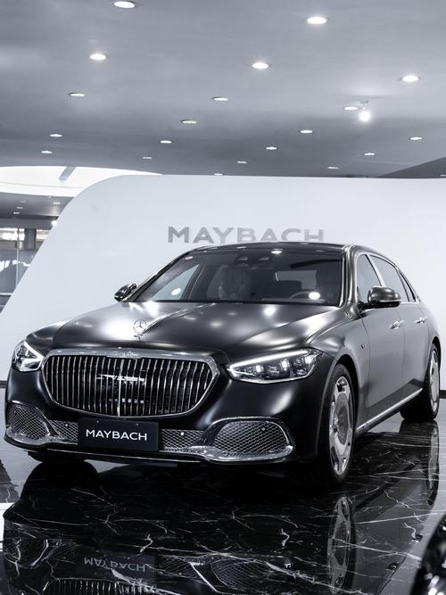 重庆218岚图汽车的售后服务让用户无忧出行，迈巴赫未来的豪华车趋势